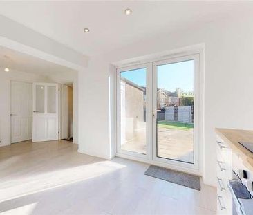 Hazel Road, Penarth, CF64 - Photo 5