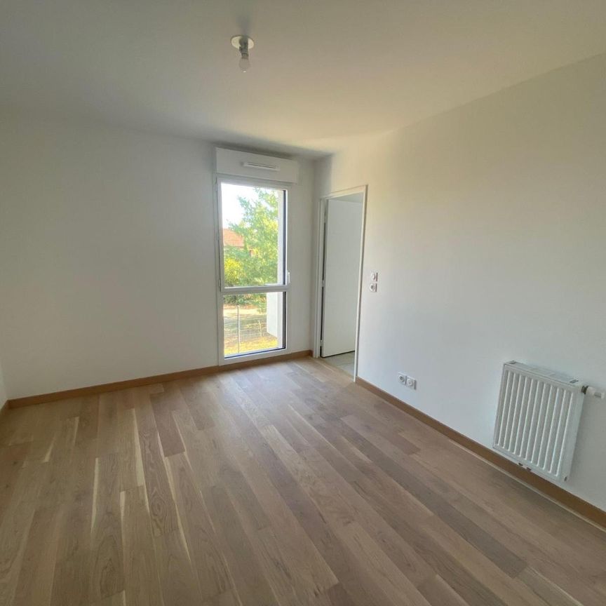 Location Appartement 2 pièces 40m² DECINES CHARPIEU 69150 - Photo 1