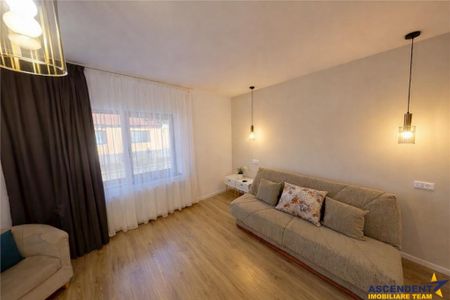 Film3D! Casa 100 mp utili,terasa,curte generoasa,intr-o zona - Fotografie 2