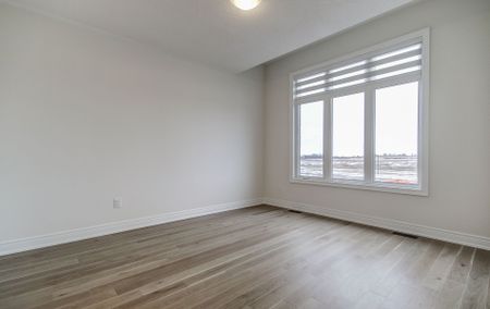 For Lease - 51 Lorrain Hand Crescent, Georgina, Ontario - Photo 4