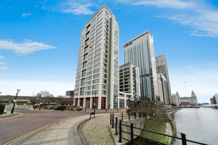 Princes Dock, Liverpool City Centre, ... - Photo 2