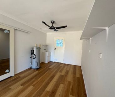 HANDY REDCLIFFE LOCATION - Photo 3