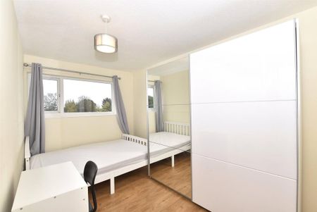 1 bedroom terraced house to rent - Photo 4