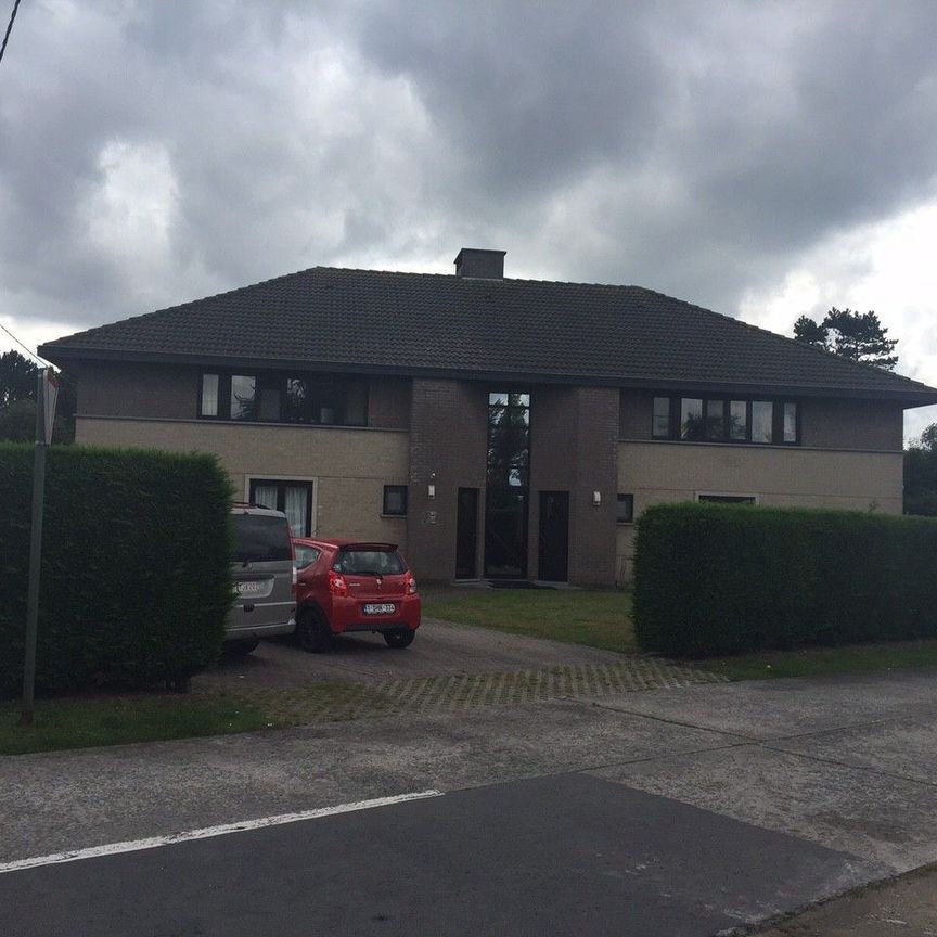 Twee slaapkamer appartement gelegen te Vosseslag - De Haan. - Foto 1