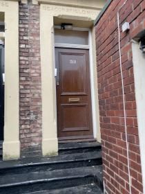 4 bedroom maisonette to rent - Photo 5
