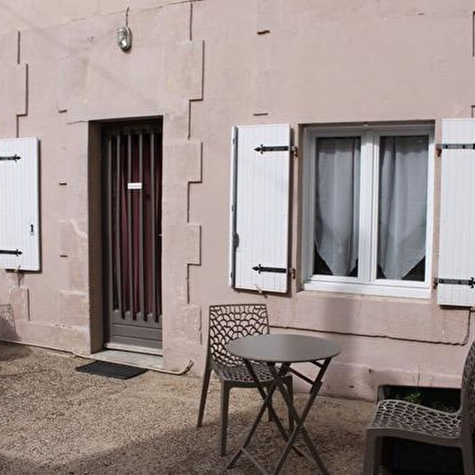 Location appartement 2 pièces, 38.00m², Rochefort - Photo 1