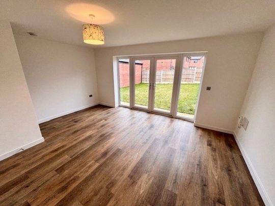 Newt Gardens, Lancashire - Photo 1