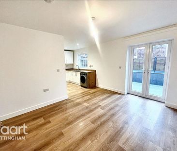 2 bedroom semi-detached bungalow to rent - Photo 3