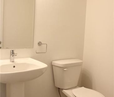 For Lease - 151 BENDING Way, Barrhaven, Ontario - Photo 4