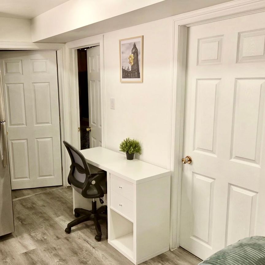 For Lease - 2586 Foxmeadow Road Unit# Apartment 1, Room 1 and 2, Peterborough East, Ontario - Photo 1