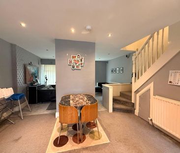 3 bed terraced house to rent in NE4 - Photo 1