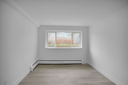 For Lease - 852 Trafalgar Street Unit# 6, London East, Ontario - Photo 3