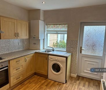 2 bedroom terraced house to rent - Photo 6