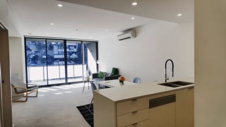 2 bed 2 bath-033 - Photo 4