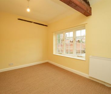 Main Street, Helperby, York, YO61 2PW - Photo 5