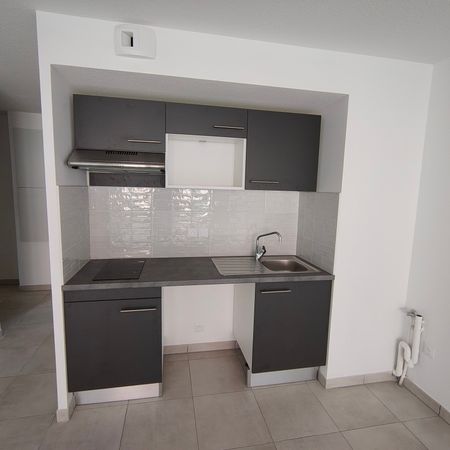 Location Appartement 2 pièces 47m² TOULOUSE 31200 - Photo 2