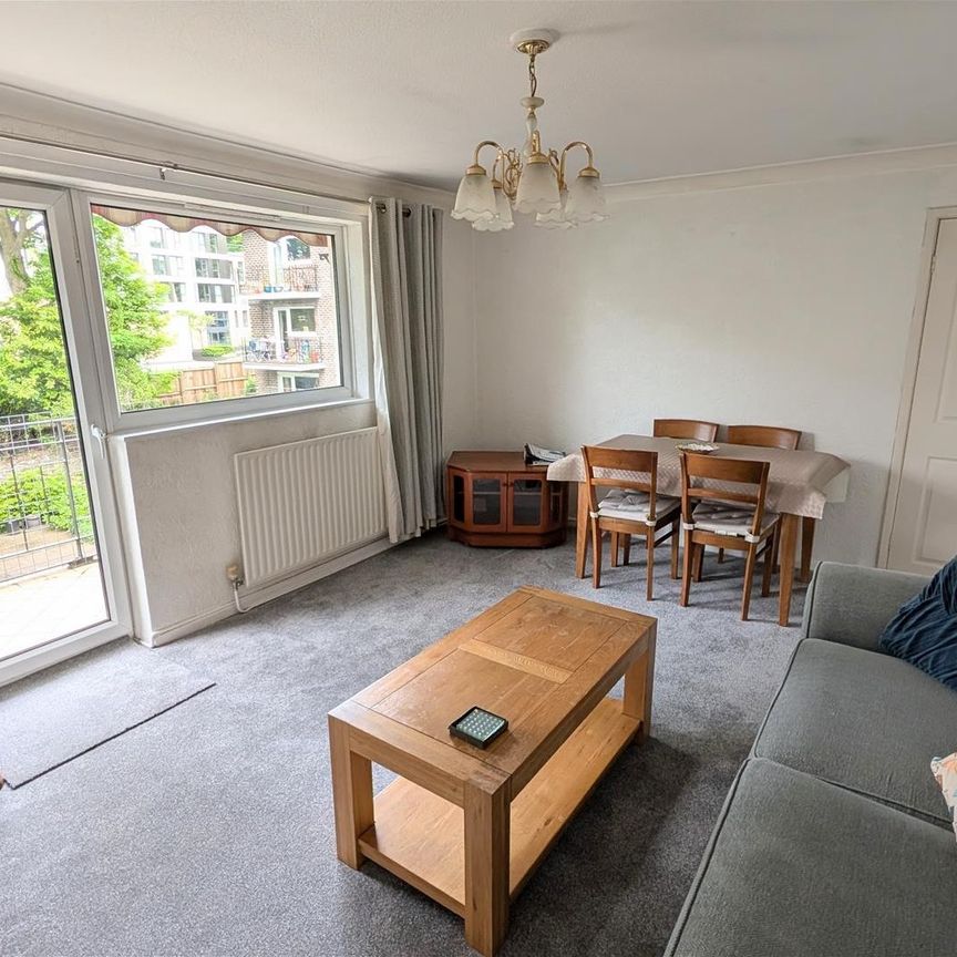 Chesterwood Drive, Broomhill, Sheffield - Photo 1