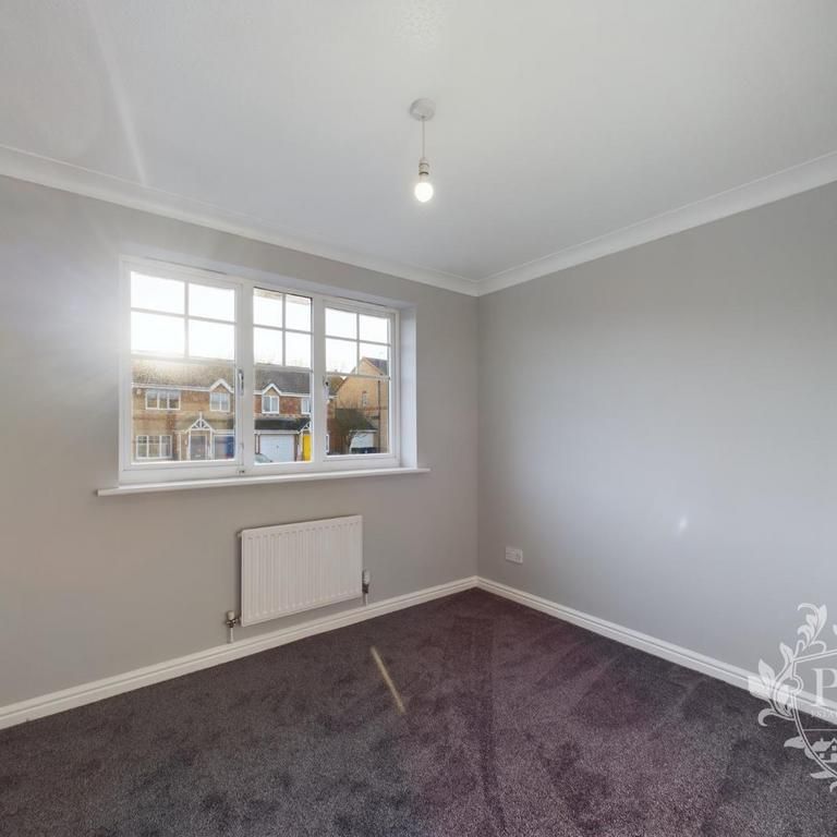 3 bedroom property to rent - Photo 1