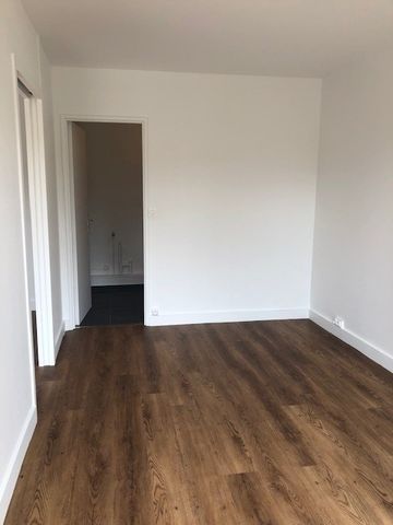 2P RUE LOUIS HAUSSMANN 41.56 M² Versailles (78000) - Photo 2