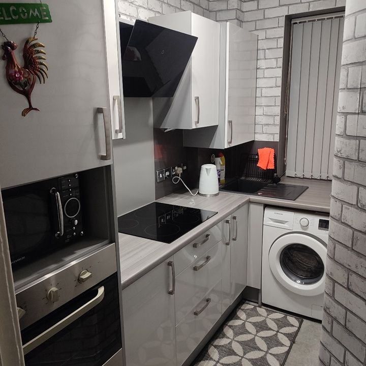 1 Bed Flat, Royston Square, G21 - Photo 1