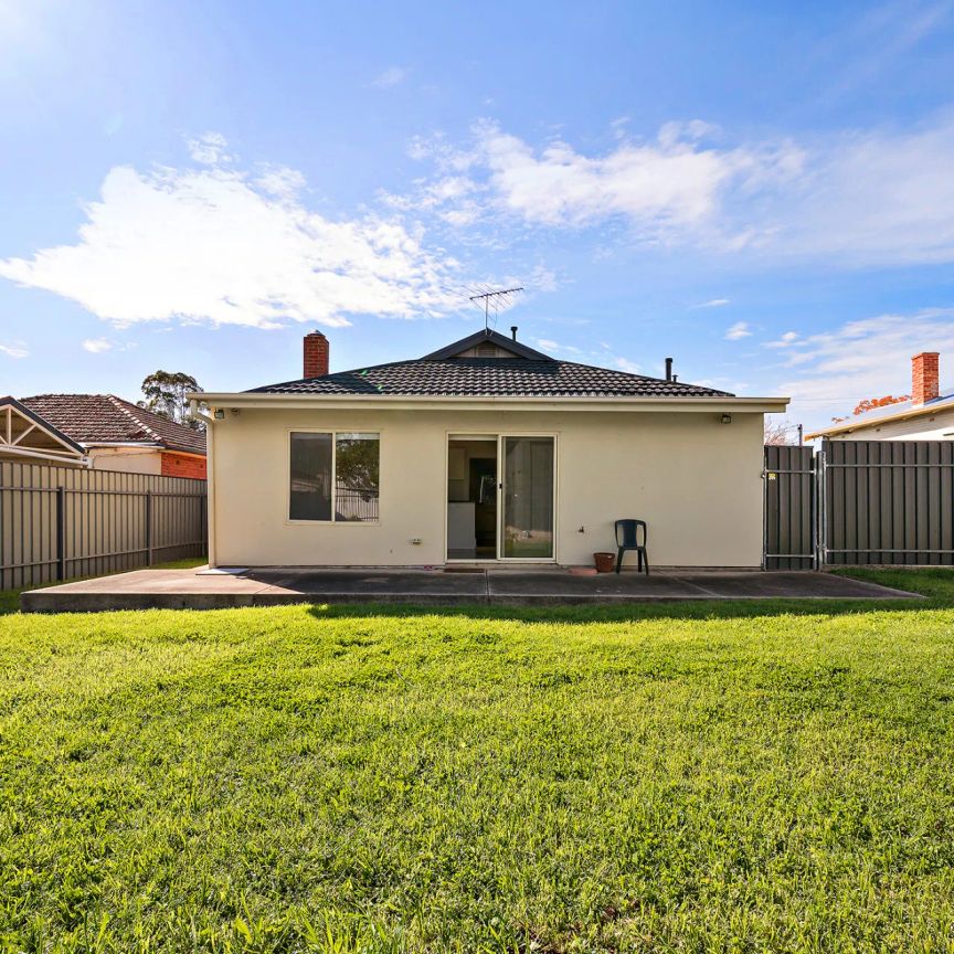 Three Bedroom Bungalow with Modern Upgrades and Double Garage - Photo 1