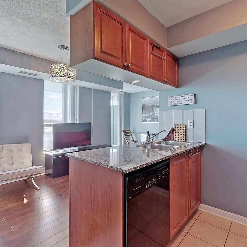 For Lease - 228 Queens Quay N/A Unit# 607, Toronto, Ontario - Photo 1
