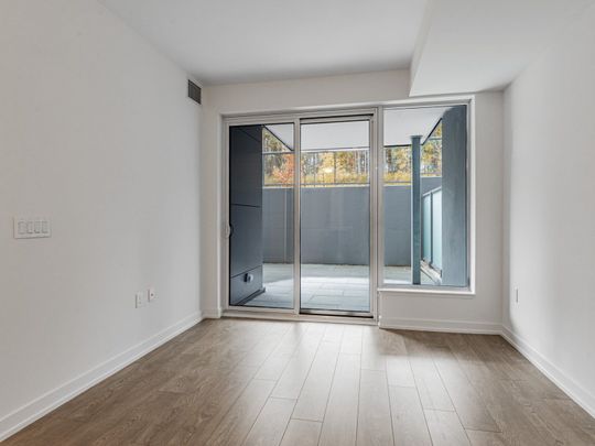 For Lease - 333 Sunseeker Avenue Unit# G7, Innisfil, Ontario - Photo 1