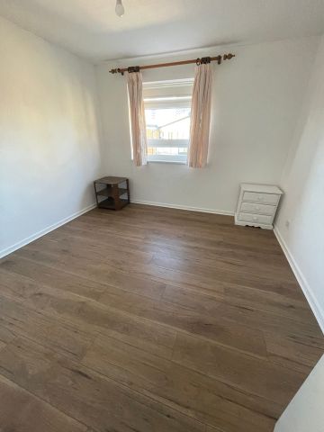 2 Bed Maisonette, Cotelands, CR0 - Photo 3