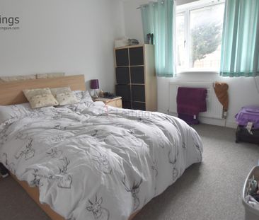 3 Bedroom Semi-Detached House - Photo 5