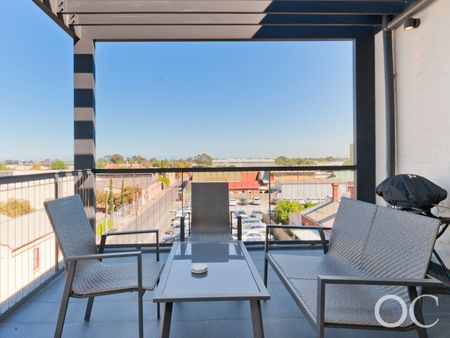 Open the Door To Modern Living in the Heart of Bowden - Photo 5