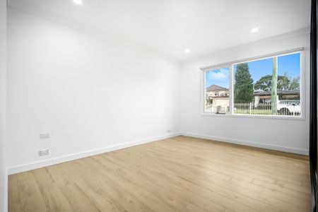UPDATED FAMILY HOME - Photo 5
