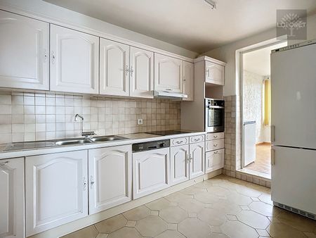 Apartment - Photo 3