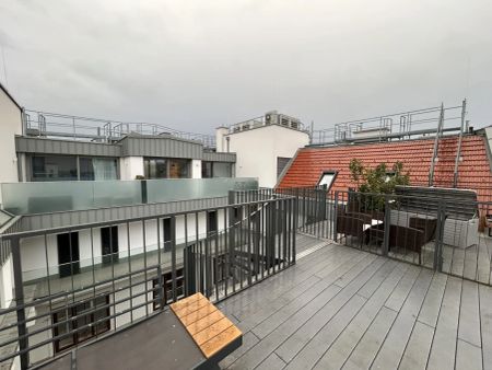 1010! Topmodernes 2-Zimmer DG mit zwei Balkonen und schöner Dachterrasse! - Foto 4