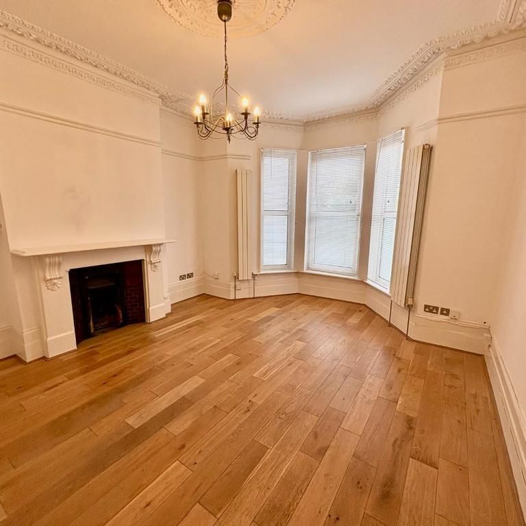 2 bedroom ground floor flat to rent - Photo 1