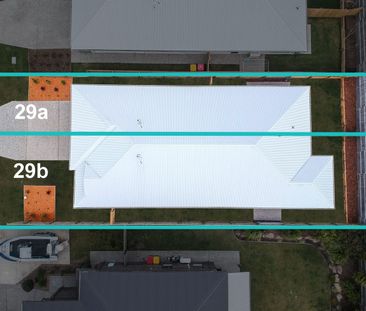 Two Bedroom Duplex With a Fully-Fenced Backyard - Photo 5