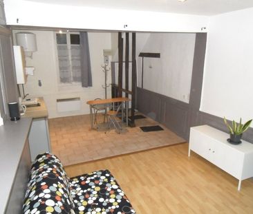 Location Appartement 1 pièce 27m² TROYES 10000 - Photo 1