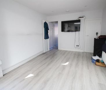 2 bedroom house to rent - Photo 5