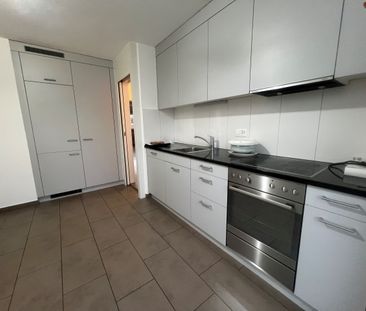 4 ROOMS – CITY CENTER OF BULLE - Photo 3