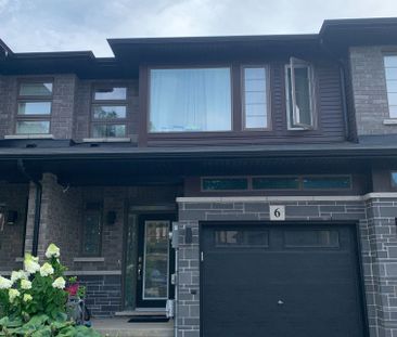 For Lease - 6 Shay Lane, Hamilton, Ontario - Photo 1