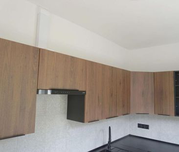 Pronájem bytu 2+1 52 m2 - Fotografie 6