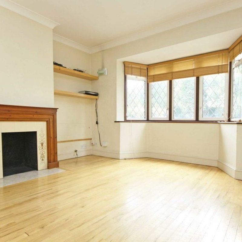 Glebe Side, Twickenham, TW1 - Photo 1