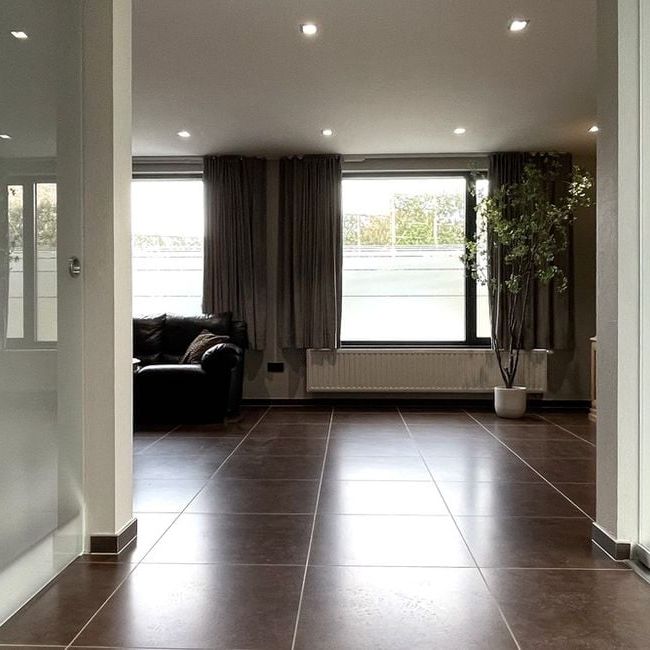 Eengezinswoning te huur in Stevoort voor € 1.350 met 4 slaapkamers - Photo 1