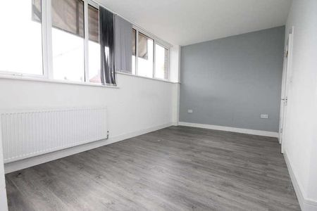 White Lane, Gleadless, Sheffield, S12 - Photo 5