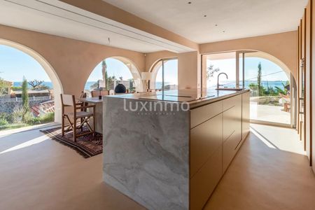 Spectacular designer villa in Cala Coveta Fumá in El Campello - Photo 5