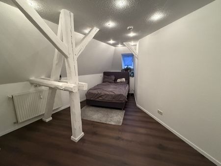 Gemütliche 2-Zimmer-Dachgeschoss-Wohnung in der Altstadt! - Photo 2