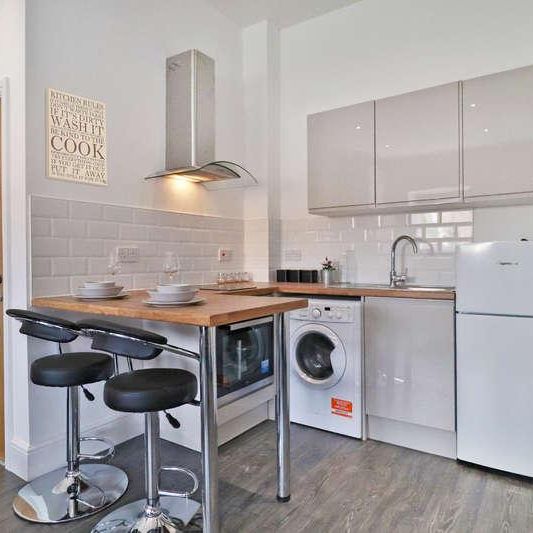 Harpur House Bedford, MK40 - Photo 1