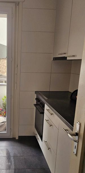 Appartement de 4 pièces au 1er étage - Photo 2