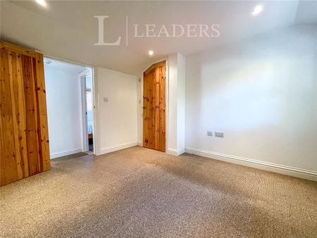 2 bedroom terraced house to rent - Photo 4