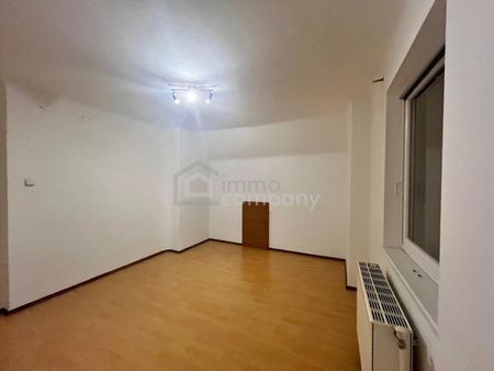 HIER KÖNNEN SIE SOFORT EINZIEHEN – Dachgeschosswohnung mit 3 Zimmer - Photo 4