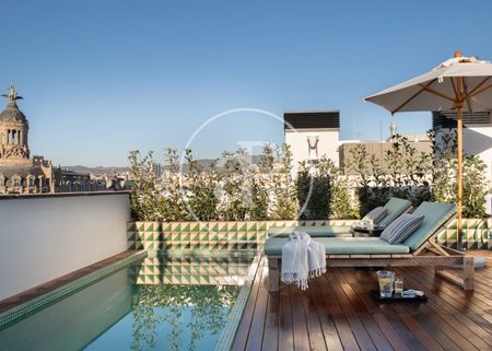 Furnished penthouse with terrace in Paseo de Gracia - Photo 5